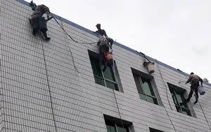 南昌蜘蛛人外墙清洗